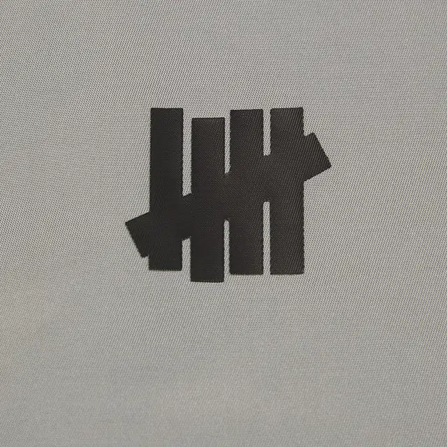 UNDEFEATED FW25 Logo