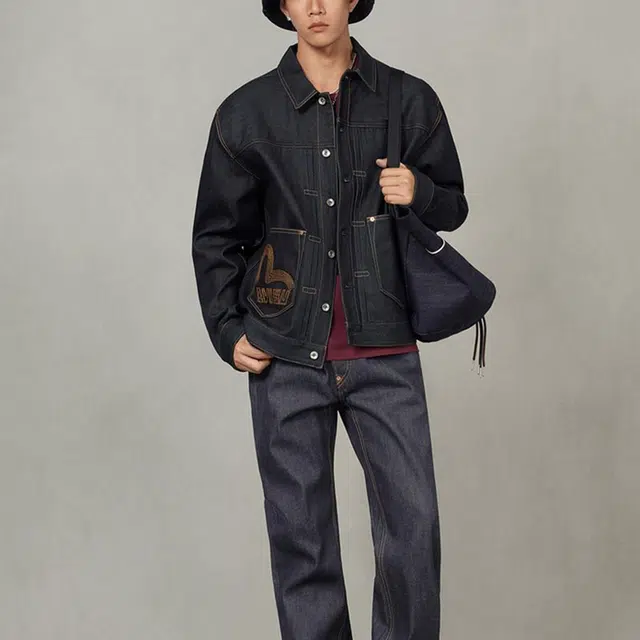EVISU FW25 Logo