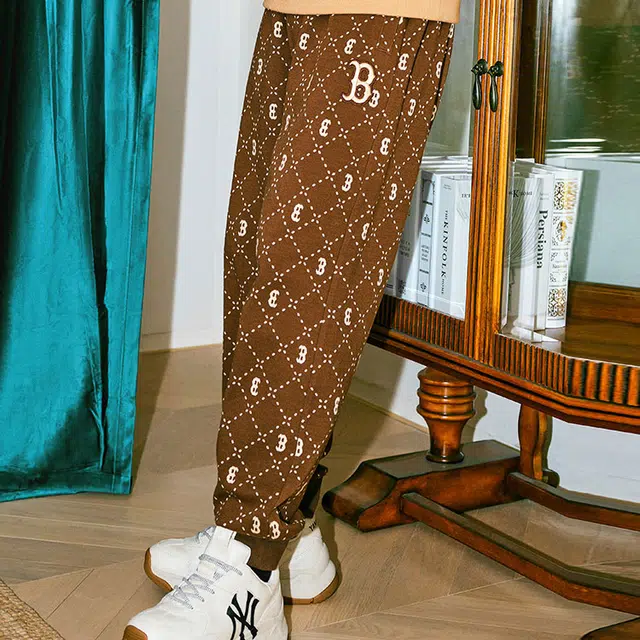 MLB FW23