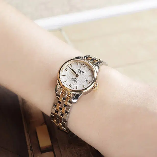 TISSOT 30 25.3mm T41.2.183.34