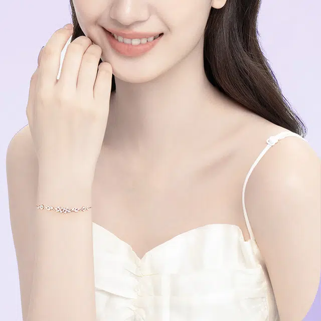 S925