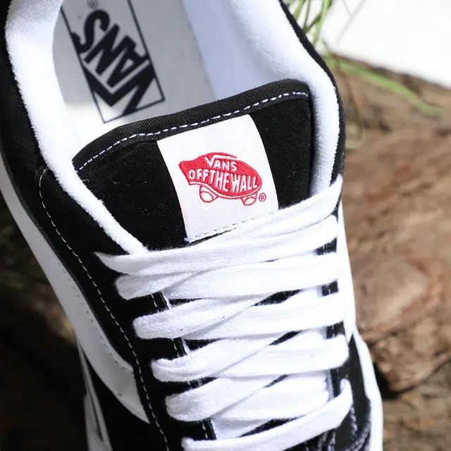 Vans Knu Skool