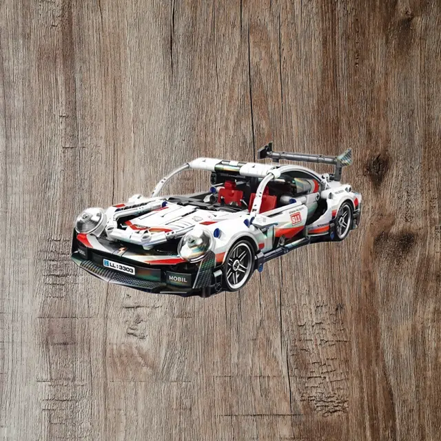 911