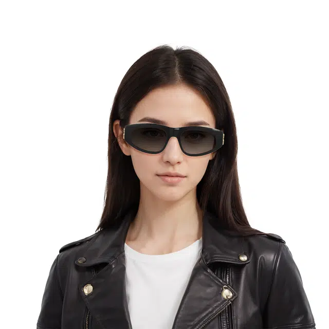 Balenciaga B