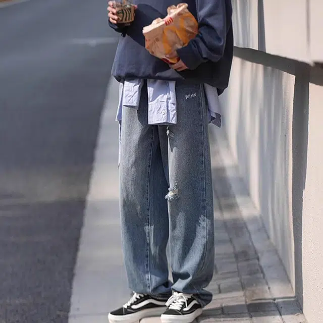 港仔文艺男 纯色水洗休闲简约直筒牛仔裤 男款 蓝色