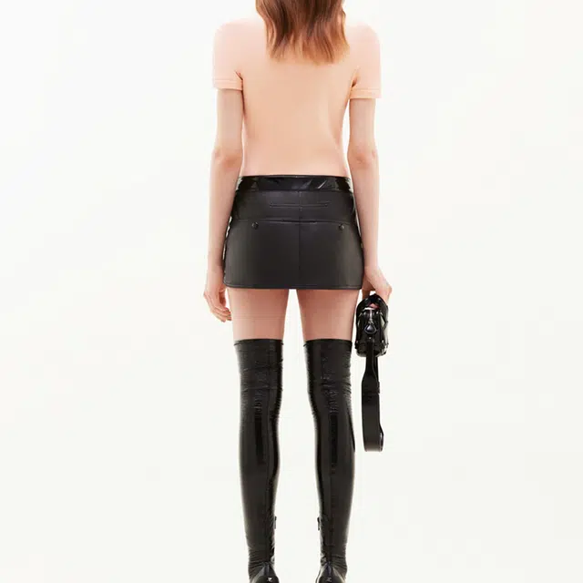 COURREGES T