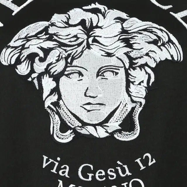 VERSACE