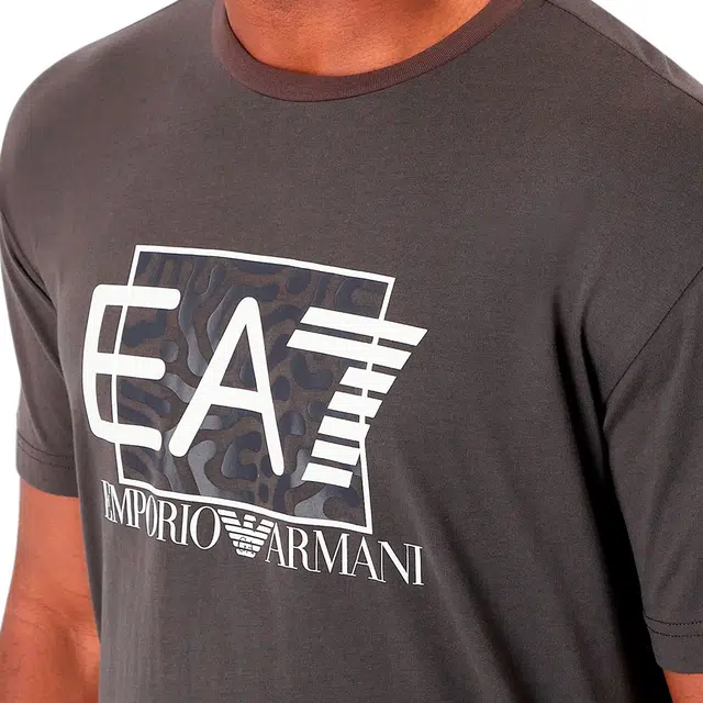 EMPORIO ARMANI SS23 EA7 LogoT