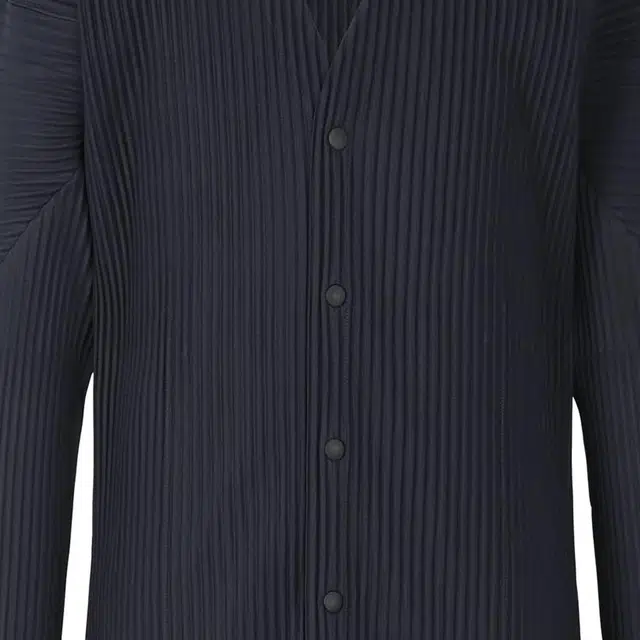 ISSEY MIYAKE V