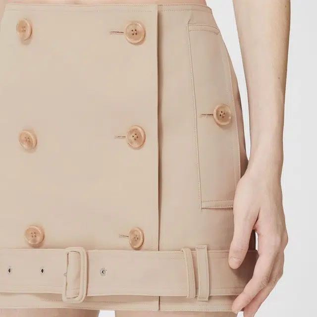 Burberry SS22 A