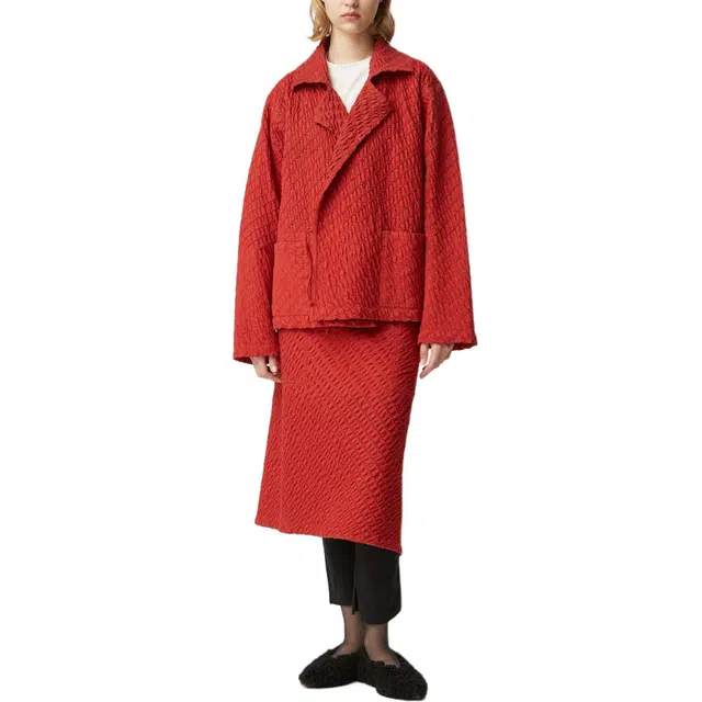 ISSEY MIYAKE
