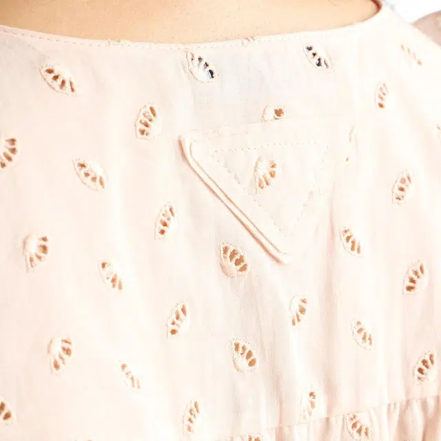 PRADA T