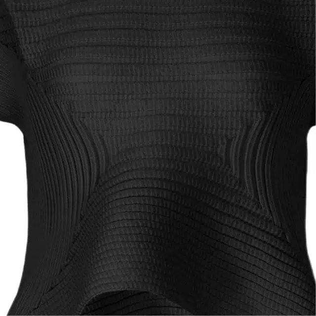 ISSEY MIYAKE SS25 T