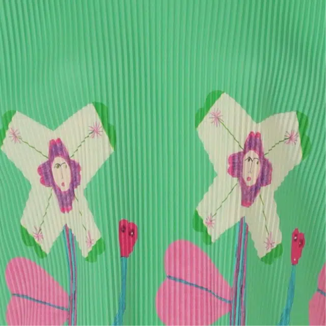 ISSEY MIYAKE T