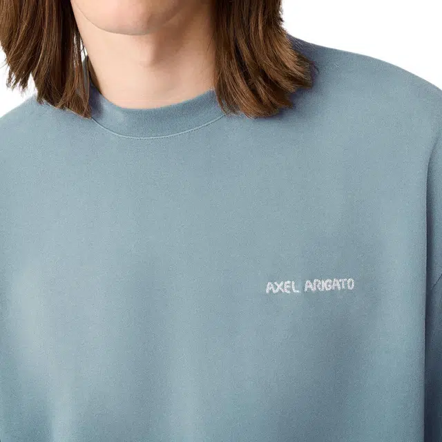 Axel Arigato T