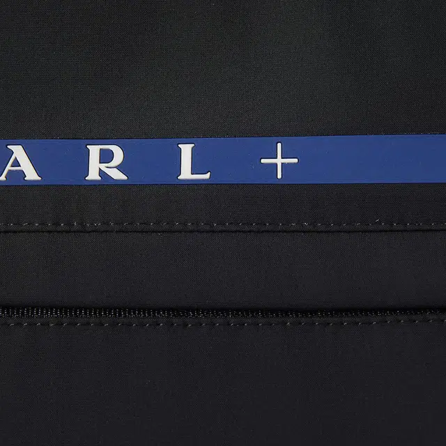 KARL LAGERFELD