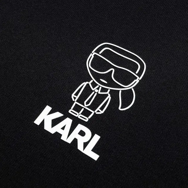 KARL LAGERFELD T