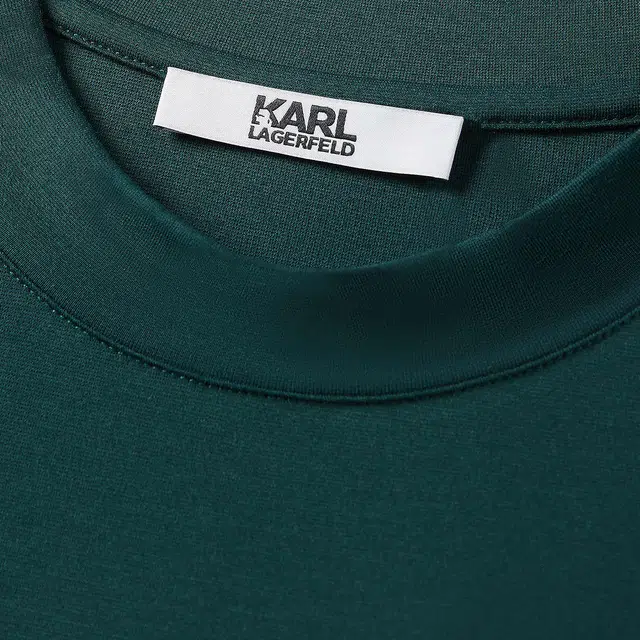 KARL LAGERFELD T