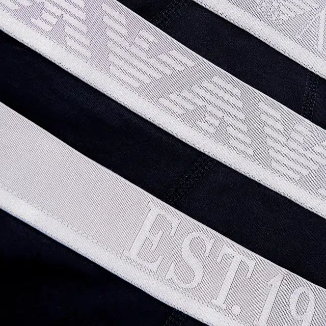 EMPORIO ARMANI 3