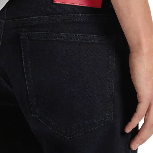 HUGO BOSS