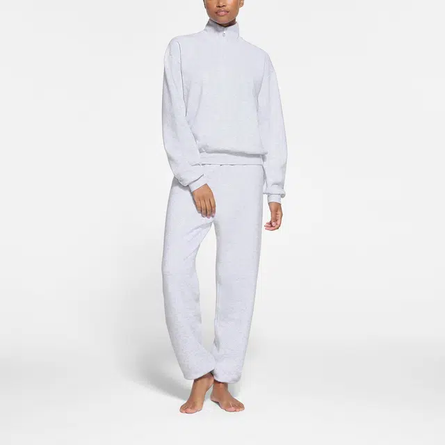skims COTTON FLEECE CLASSIC QUARTER ZIP PULLOVER LIGHT HEATHER GREY