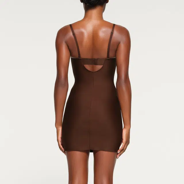 SKIMS BODY UNDERWIRE SLIP DRESS COCOA