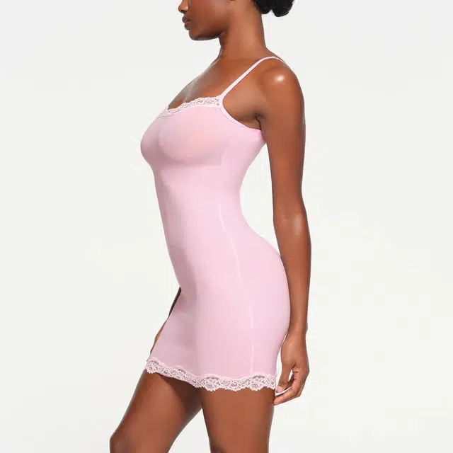 SKIMS FITS EVERYBODY LACE SLIP DRESS CHERRY BLOSSOM TONAL