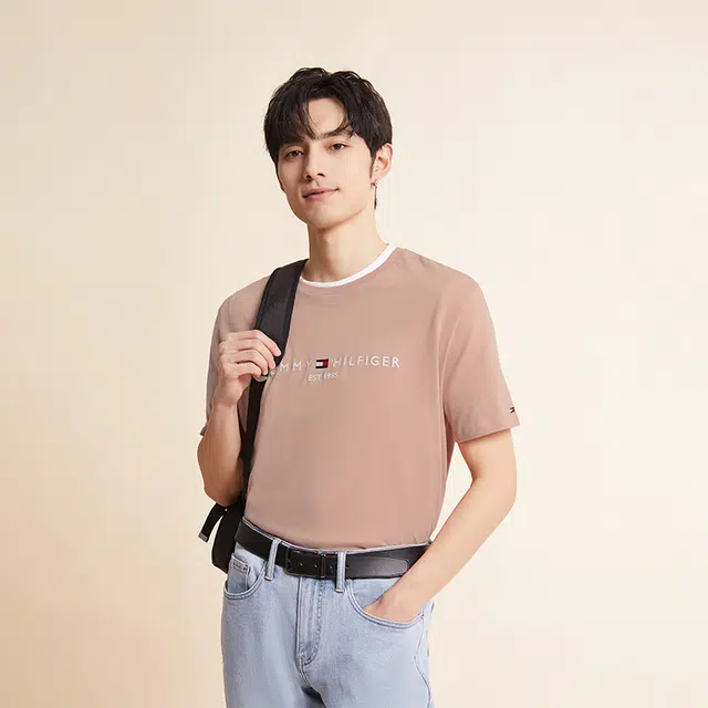 Tommy Hilfiger SS23 T