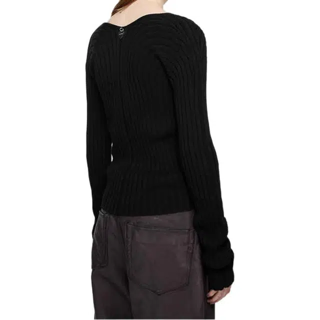 Acne Studios SS25 V