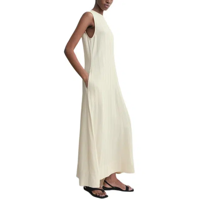 TOTEME SS25