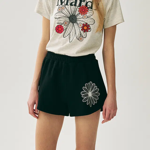 MARDI MERCREDI SS25 MINI SWEAT SHORTS FLOWER_BLACK WHITE