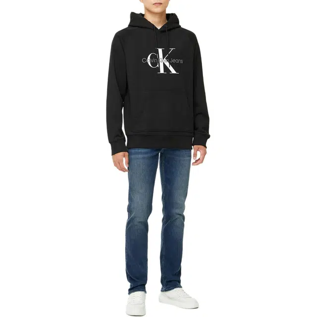 CALVIN KLEIN
