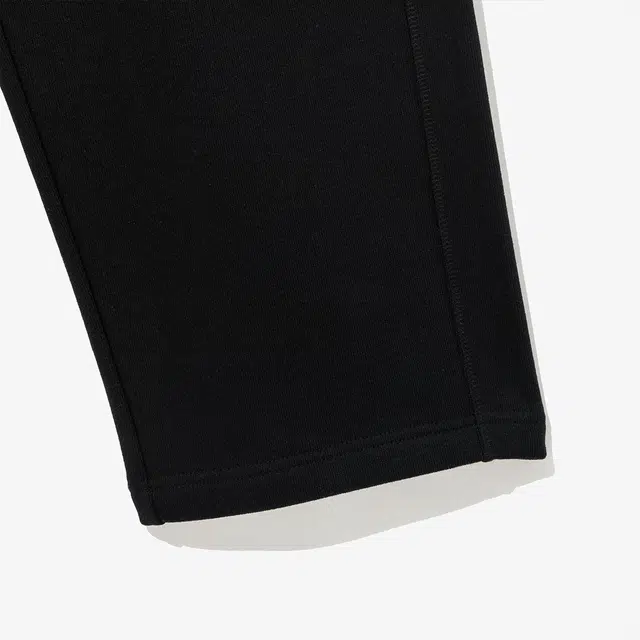 New Era FW25 Essential