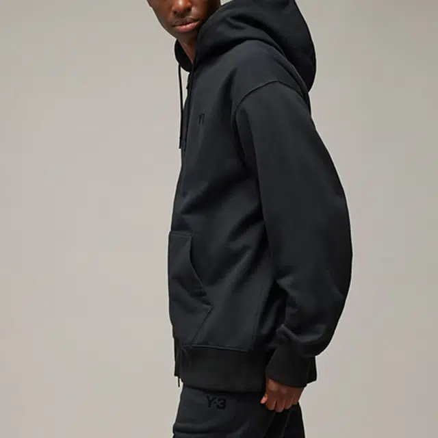 Y-3