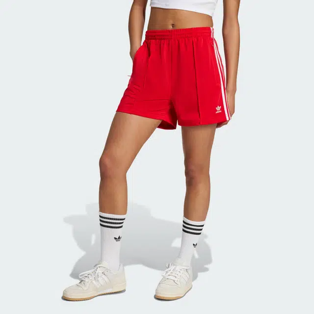 adidas logo