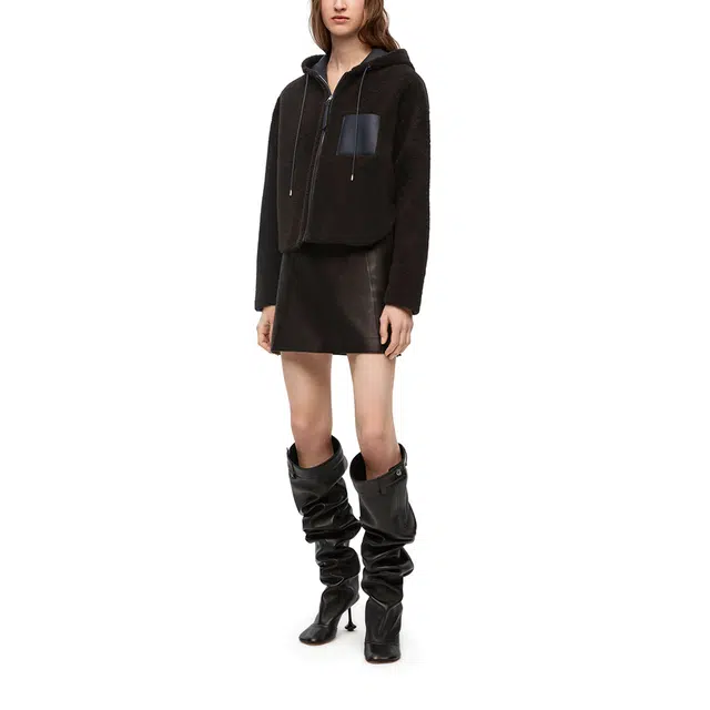 LOEWE 23