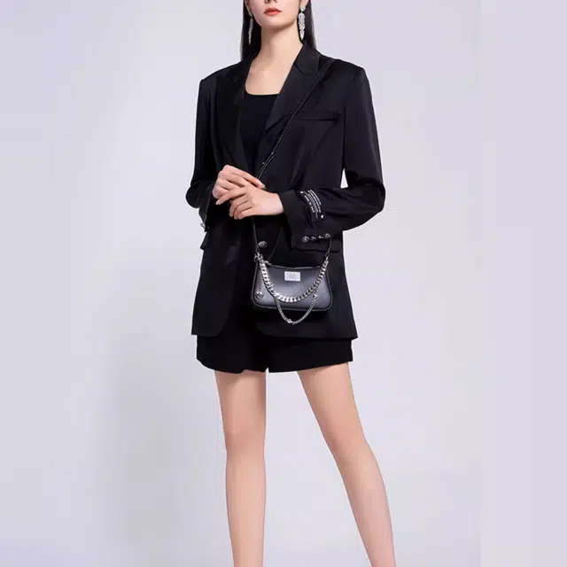 BESIONIA SS22