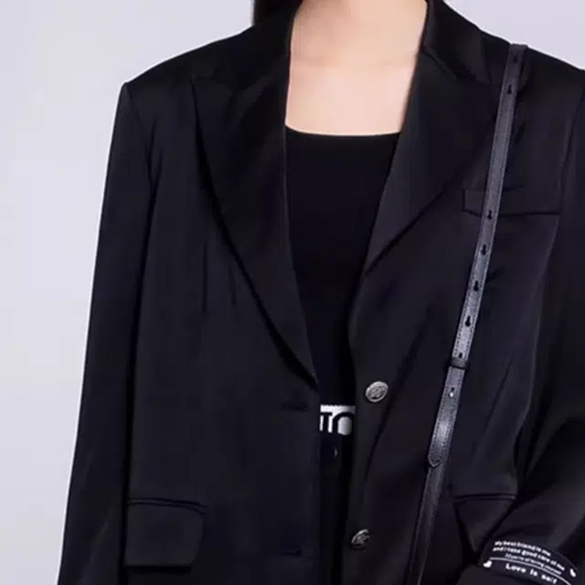 BESIONIA SS22