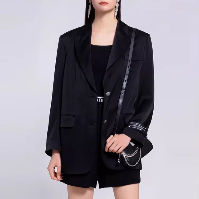 BESIONIA SS22