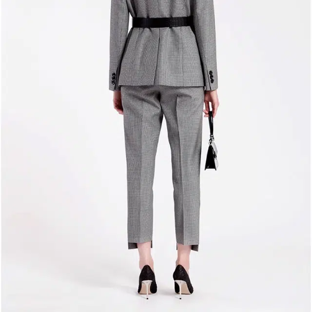 BESIONIA FW22