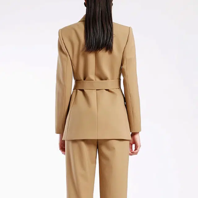 BESIONIA FW22