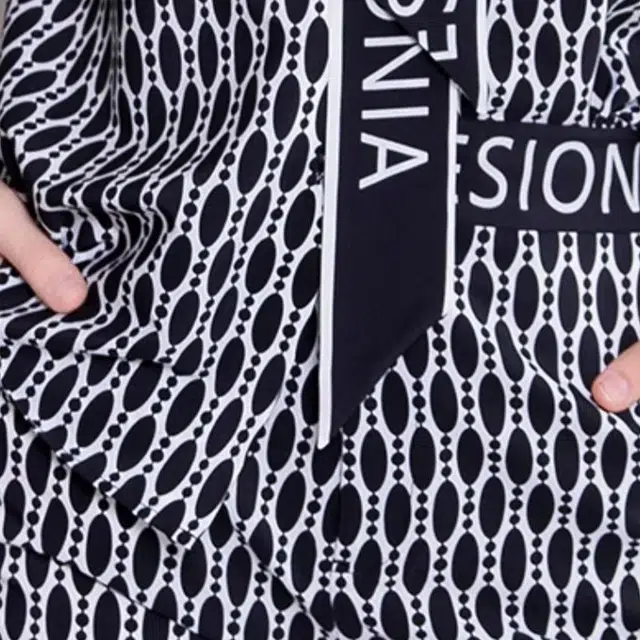 BESIONIA SS23