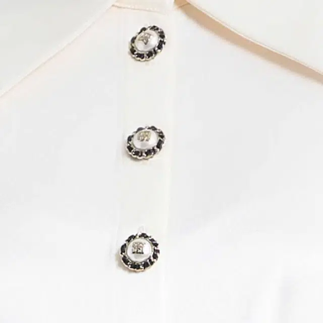 BESIONIA FW23