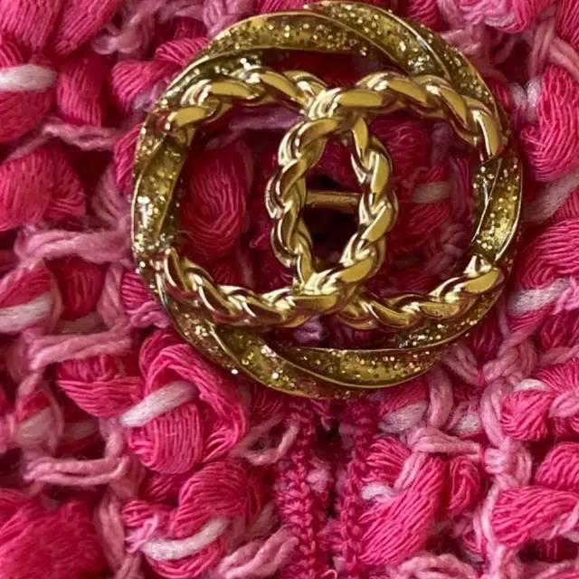 CHANEL V