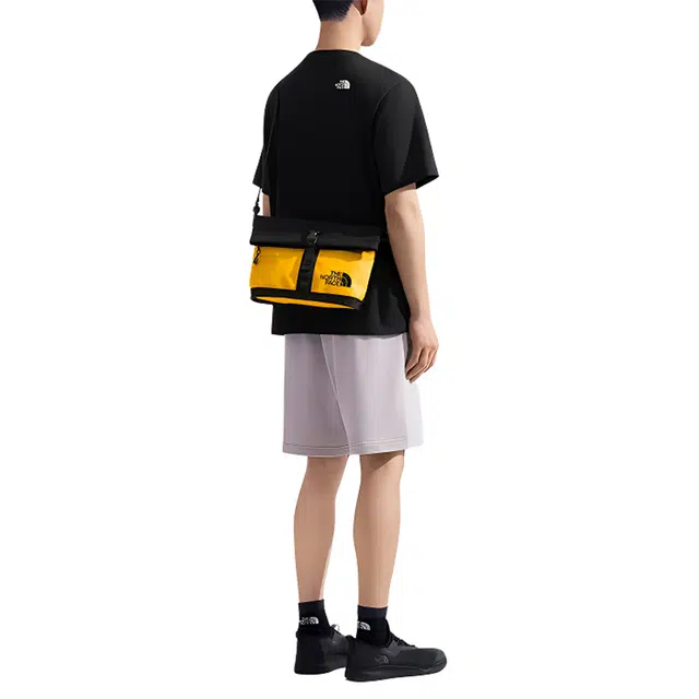 THE NORTH FACE Base Camp 7.9L logo