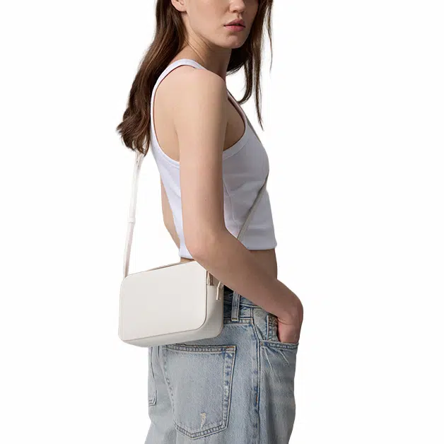 CALVIN KLEIN
