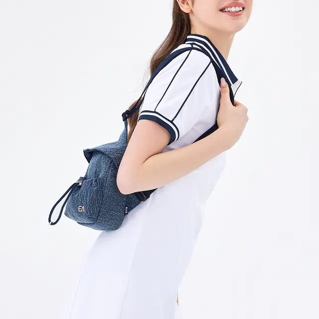 Elle Active