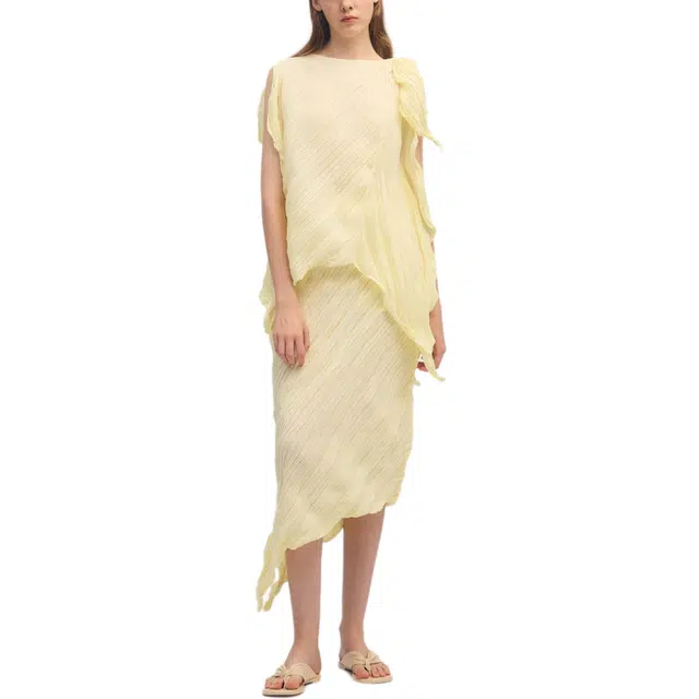 ISSEY MIYAKE T
