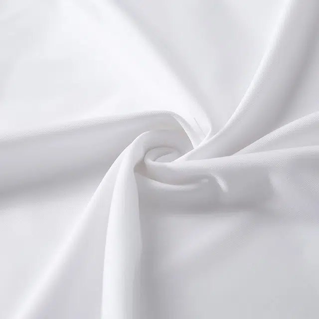EMPORIO ARMANI SS23 EA7