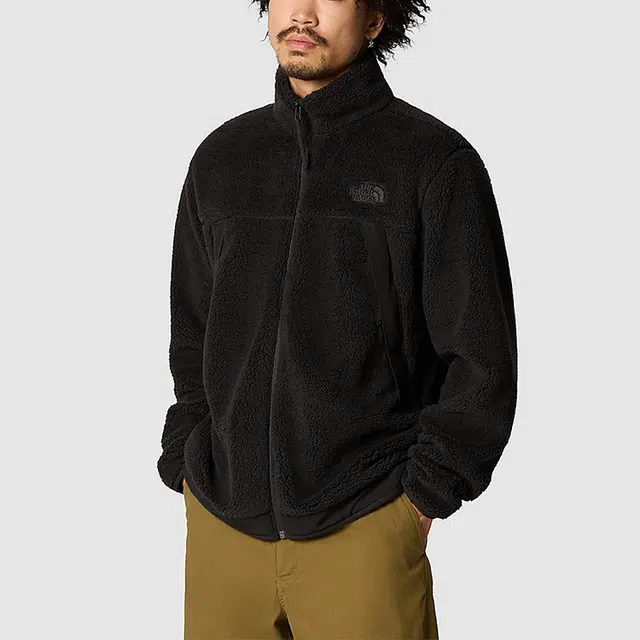 THE NORTH FACE CAMPSHIRE Logo